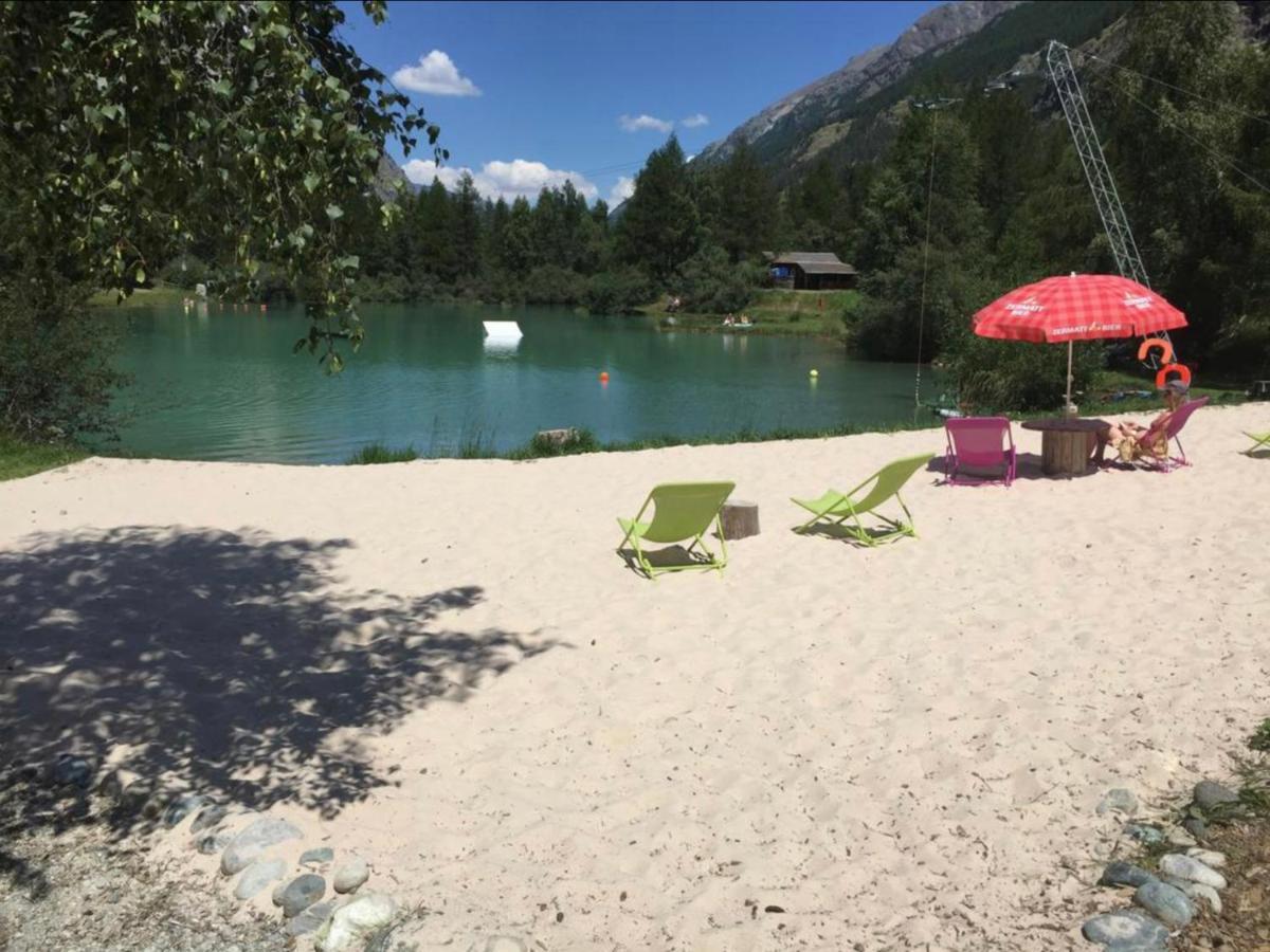 Moderne Dachwohnung Naehe Zermatt Mit Balkon 태쉬 외부 사진