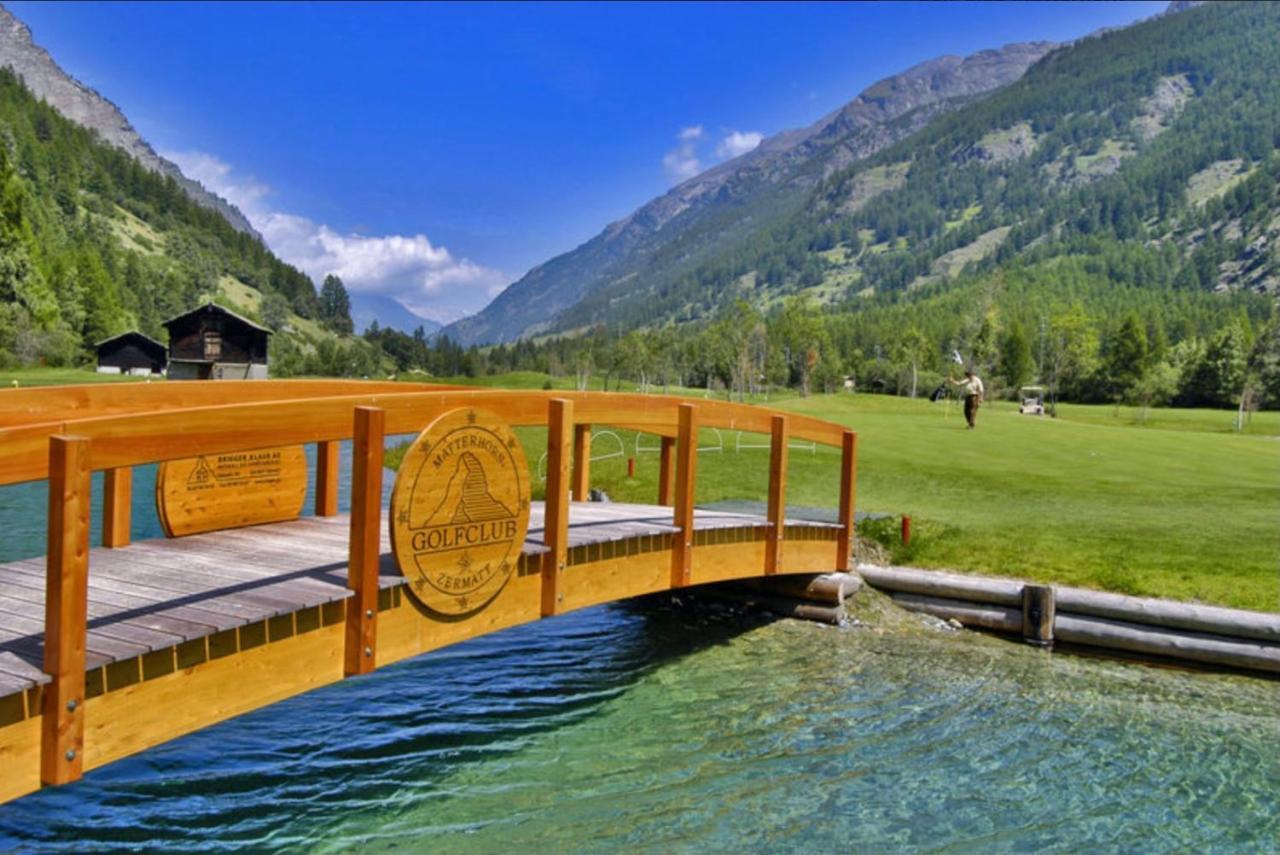 Moderne Dachwohnung Naehe Zermatt Mit Balkon 태쉬 외부 사진
